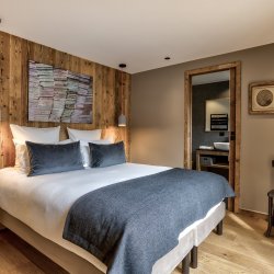 One of the individual bedrooms in Chalet Bergeronnette Meribel Nantgerel