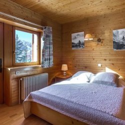 One of the Double bedrooms in Chalet La Renarde, Meribel