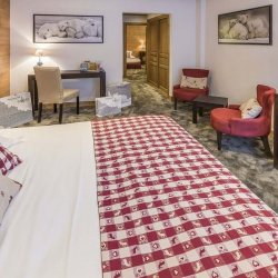 A family room in Hotel La Chaudanne Meribel