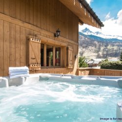 Hot Tub at Chalet Panda Lodge in Meribel