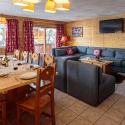 The Living and dining area in Chalet Natalette 1 Meribel Mottaret