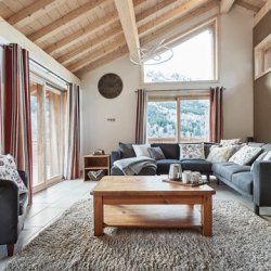 Bright and airy living room in Chalet Le Bouquetin in Meribel