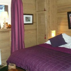 A double bedroom in apartment Le Coeur de Meribel