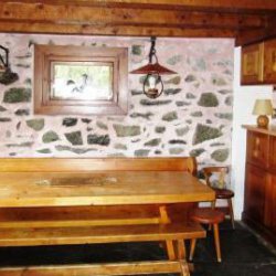 Dining area of Chalet Altitude 1600 in Meribel