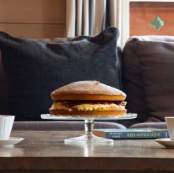 Afternoon tea in Chalet Le Cedre Blanc Meribel