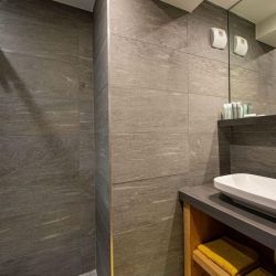 One of the showers in Apartment Le Glaciers 12 Meribel