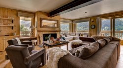 The Spacious living area in Chalet La Chouette Meribel