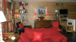 The comfortable living area in apartment Le Coeur de Meribel